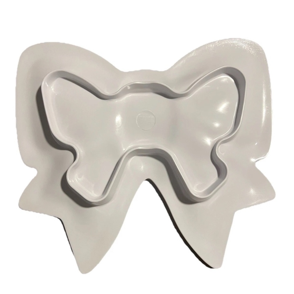 Laura Ashley Black and White Bow Melamine Floral Serving Platter Cottagecore - Picture 3 of 3